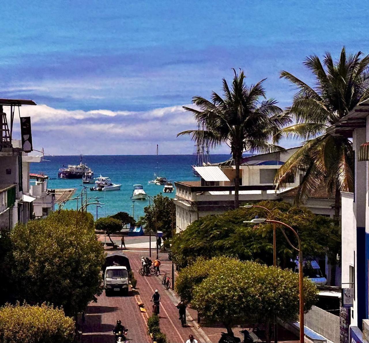 Hostal Muyuyo Puerto Ayora  Εξωτερικό φωτογραφία