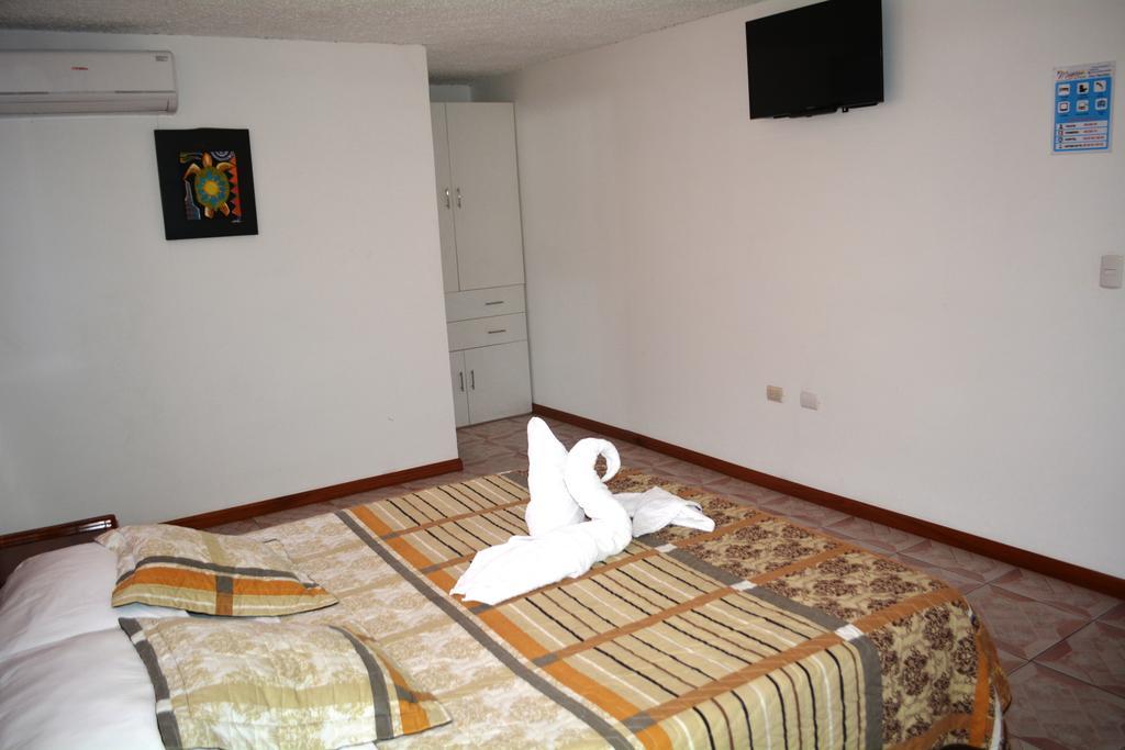 Hostal Muyuyo Puerto Ayora  Εξωτερικό φωτογραφία