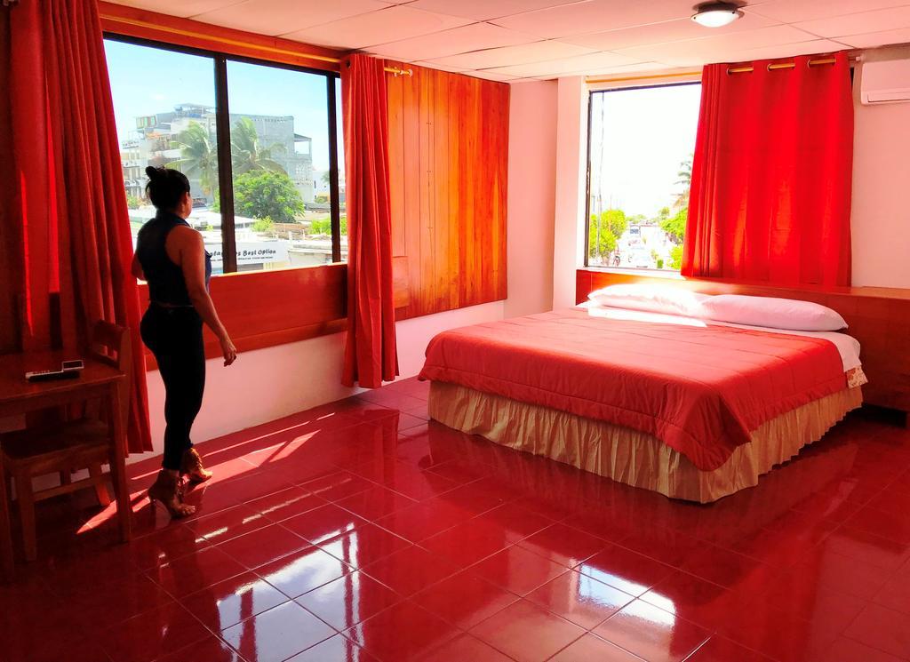 Hostal Muyuyo Puerto Ayora  Εξωτερικό φωτογραφία